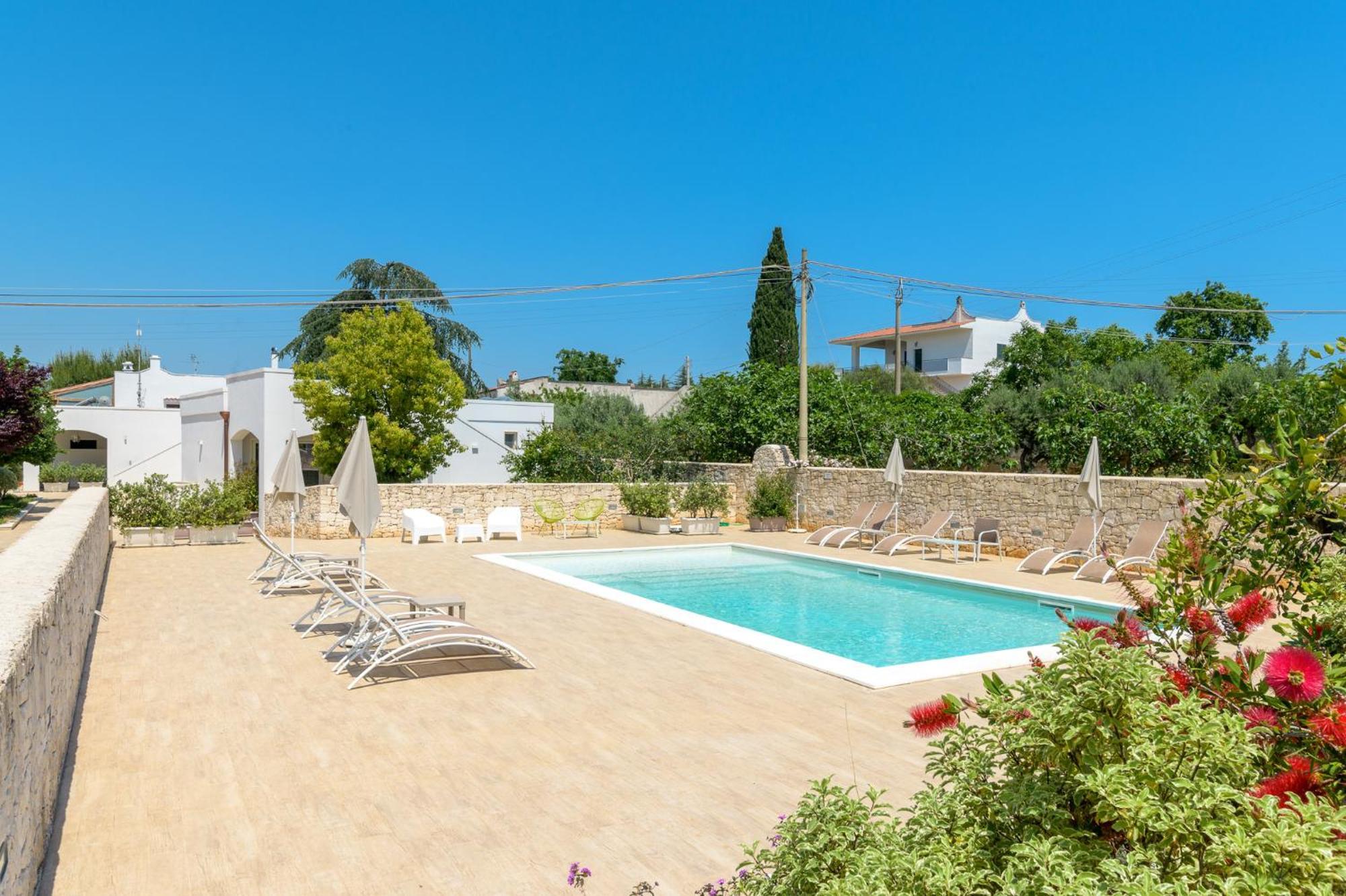 Mandorlocarrubo'S Suite Ostuni Ngoại thất bức ảnh